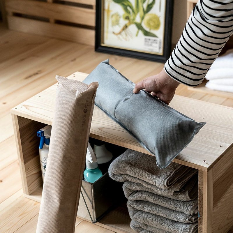 炭八ロング4本セット押入れ用除湿湿気取り湿気対策出雲屋炭八調湿除湿剤乾燥材調湿木炭結露防止対策車内ペット