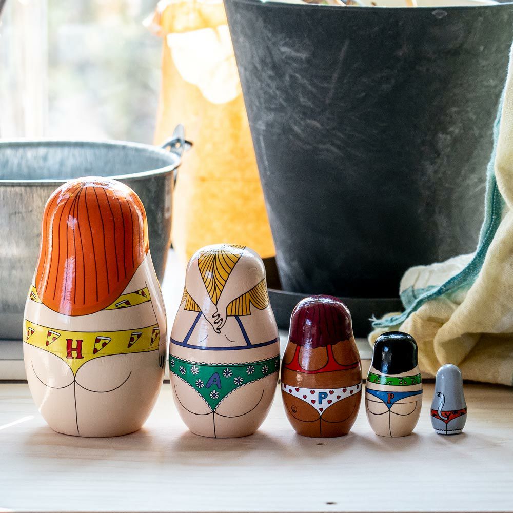 MIDORIKOMATSUマトリョーシカDETAILHAPPYHOTGIRLSロシア人形オブジェ