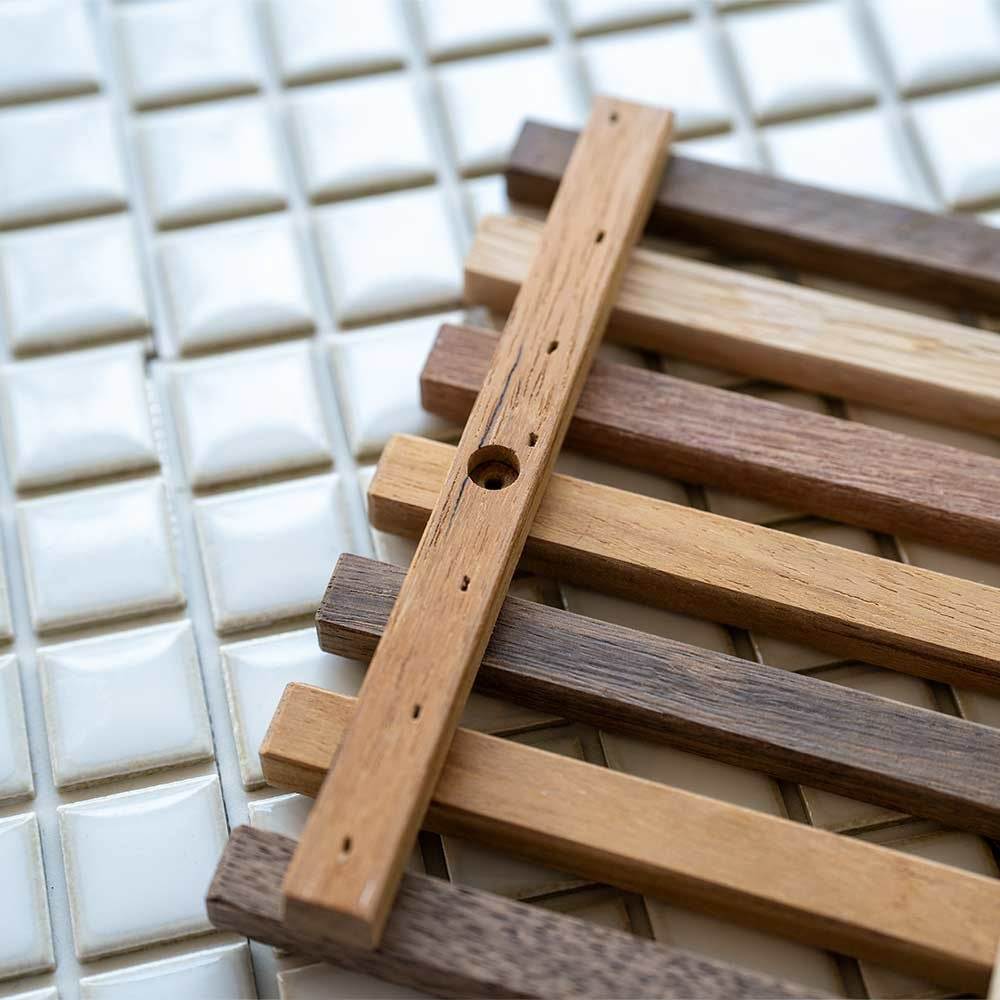 選べる3種類コンパクト収納トリベットウォルナットチーク材端材パレット