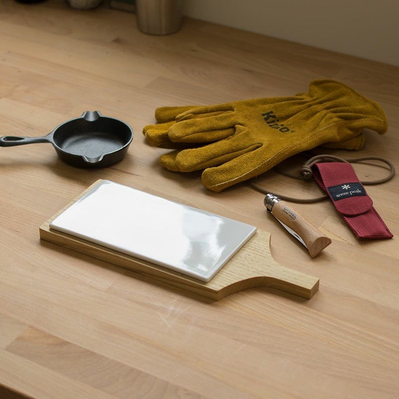 木のプレート陶板付イブキクラフトカッテイングボードトレイトレー栗木製国産日本製ネコポス送料無料