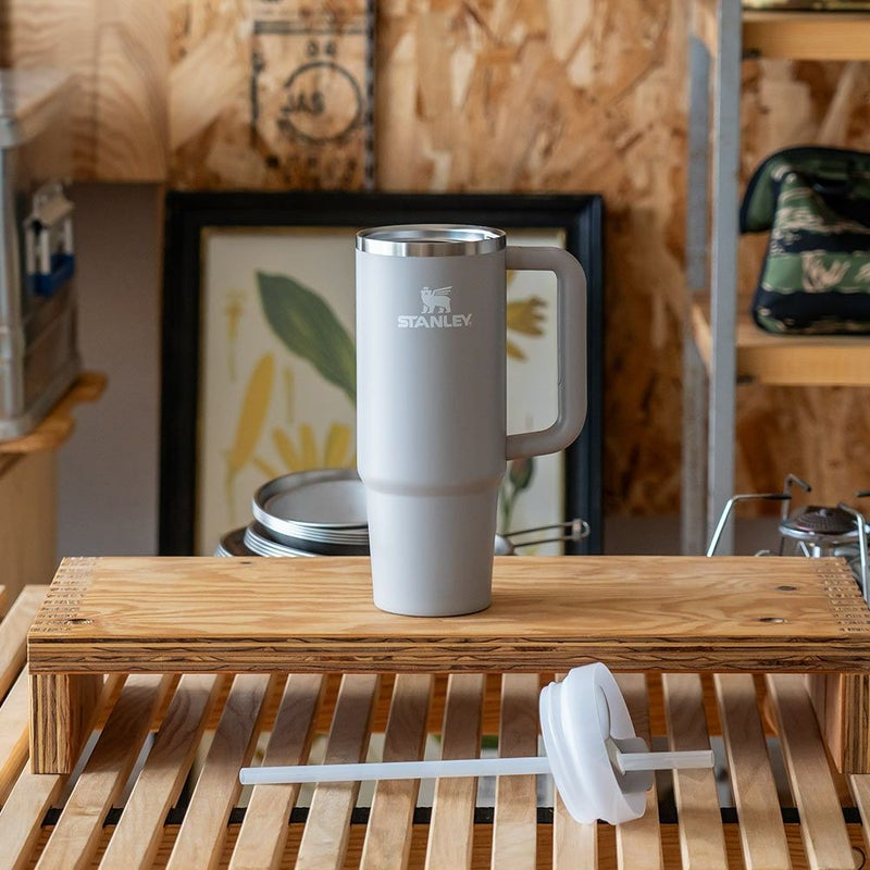 STANLEYH2.0真空クエンチャー0.88Lスタンレー大容量タンブラー保冷対応