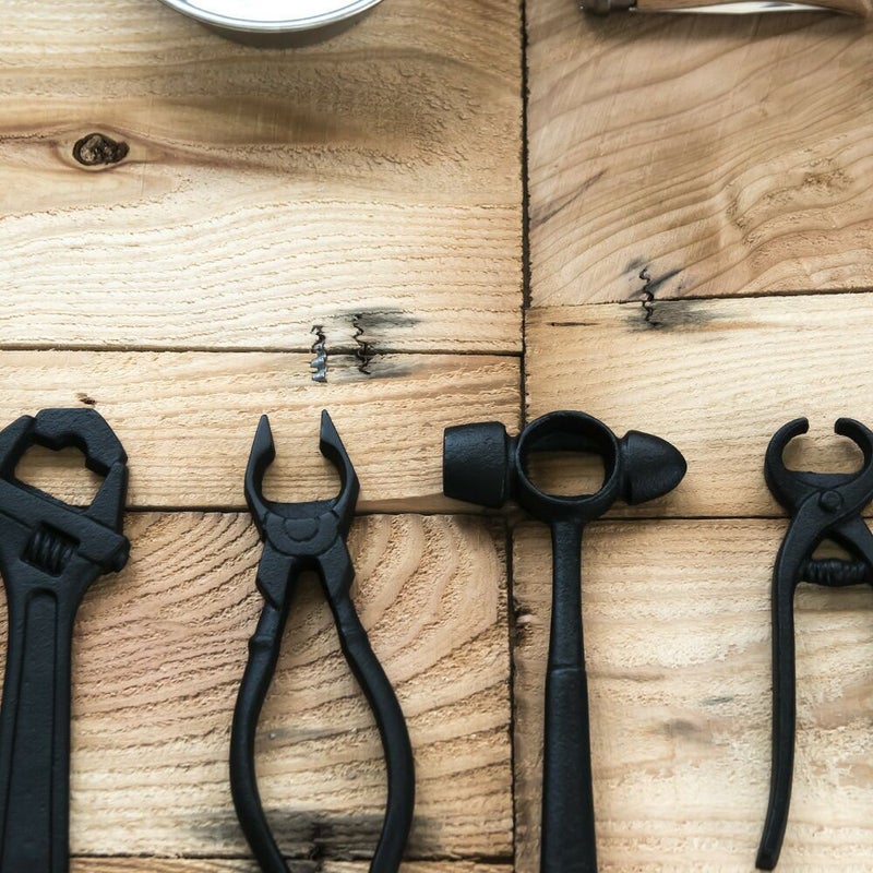 栓抜アイアンモチーフスパナ鉄製瓶ビール