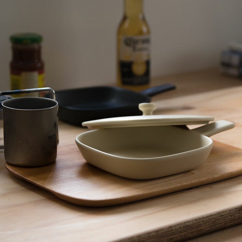 TOOLSBAKEPANベイクパンSサイズ蓋なしツールズアウトドア四角キャンプグランピングベランピングイブキクラフト伊吹クラフト陶器製日本製