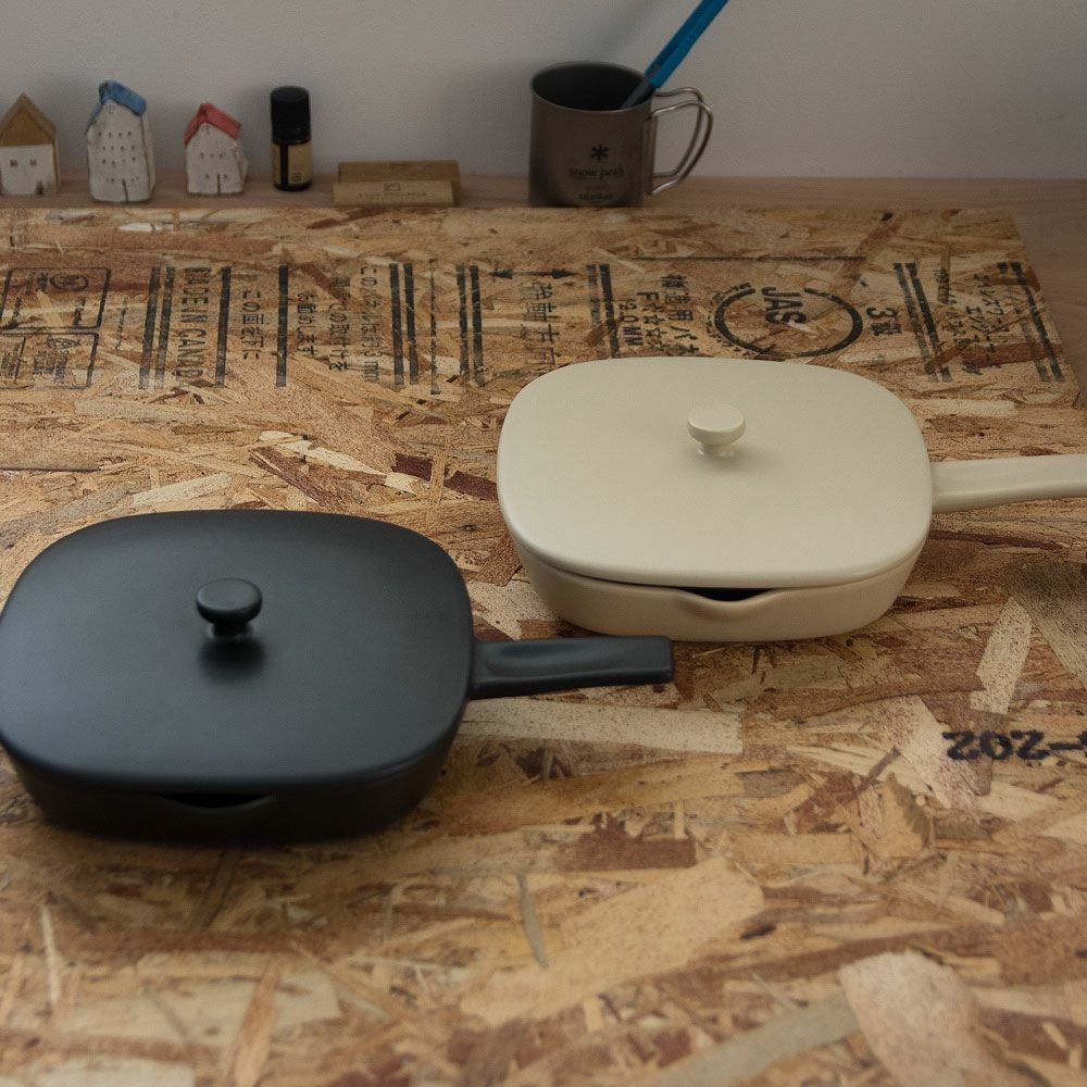 TOOLSBAKEPANベイクパンSサイズ蓋なしツールズアウトドア四角キャンプグランピングベランピングイブキクラフト伊吹クラフト陶器製日本製