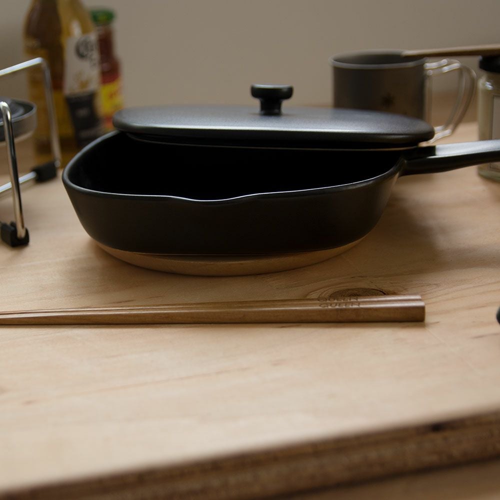 TOOLSBAKEPANベイクパンSサイズ蓋なしツールズアウトドア四角キャンプグランピングベランピングイブキクラフト伊吹クラフト陶器製日本製