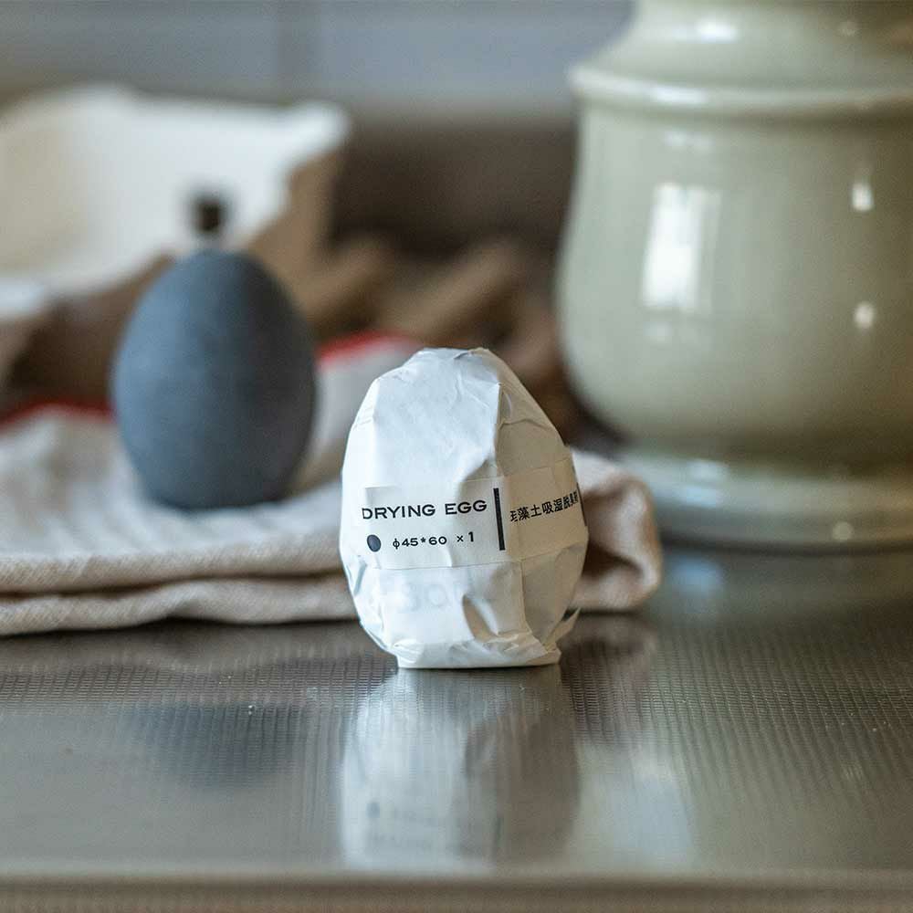 ソイルドライングエッグ4個セットsoilDryingEgg調湿脱臭剤珪藻土
