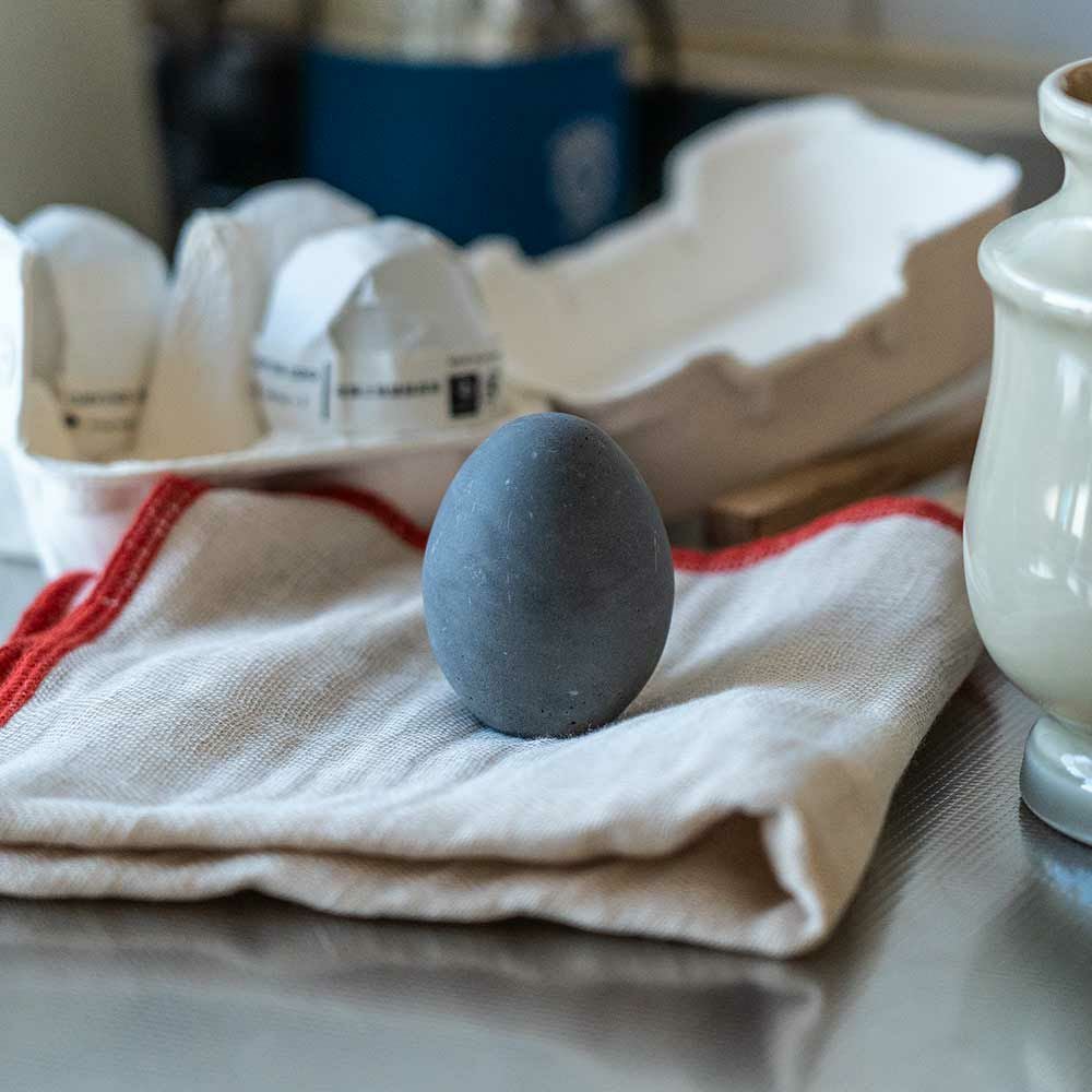 ソイルドライングエッグ4個セットsoilDryingEgg調湿脱臭剤珪藻土