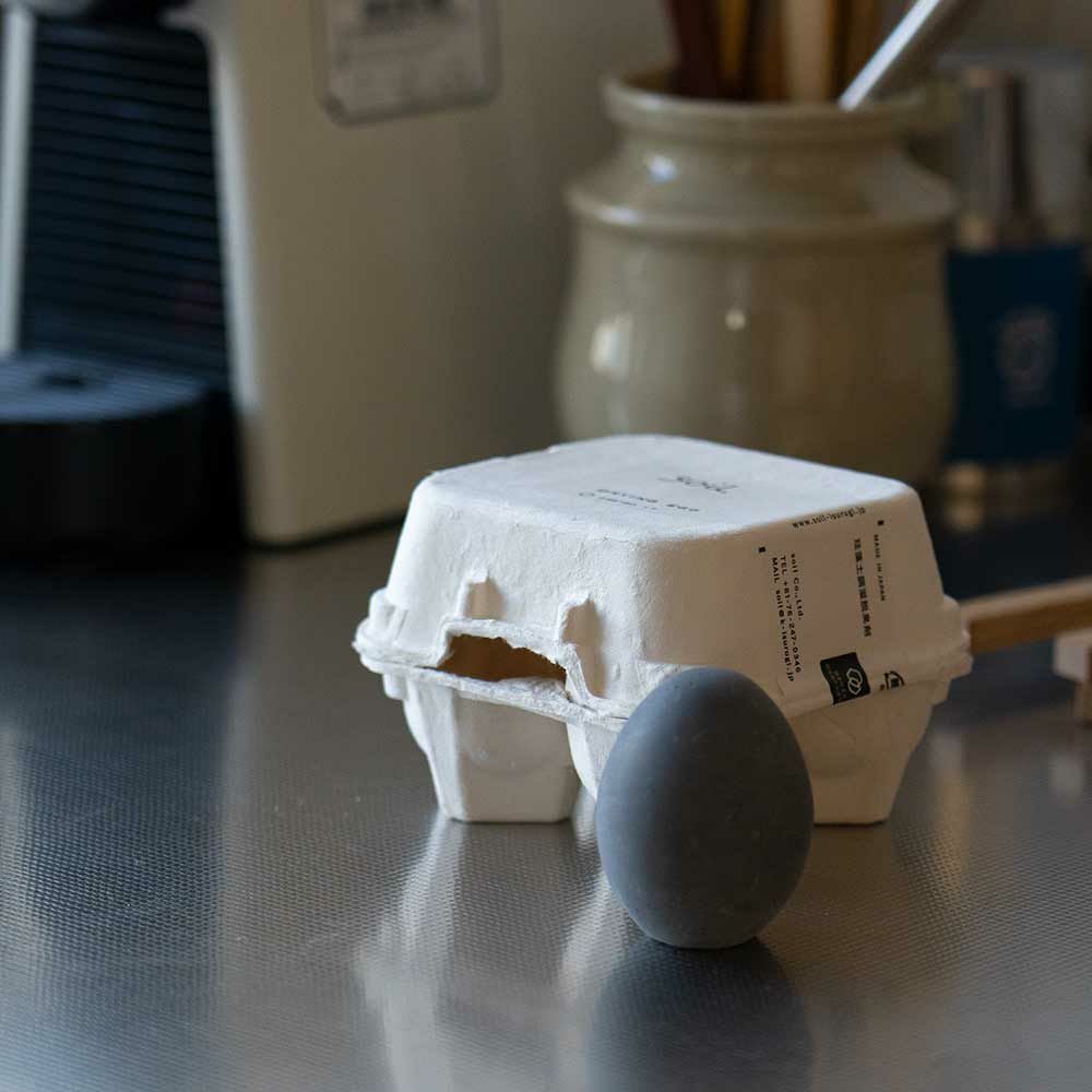 ソイルドライングエッグ4個セットsoilDryingEgg調湿脱臭剤珪藻土