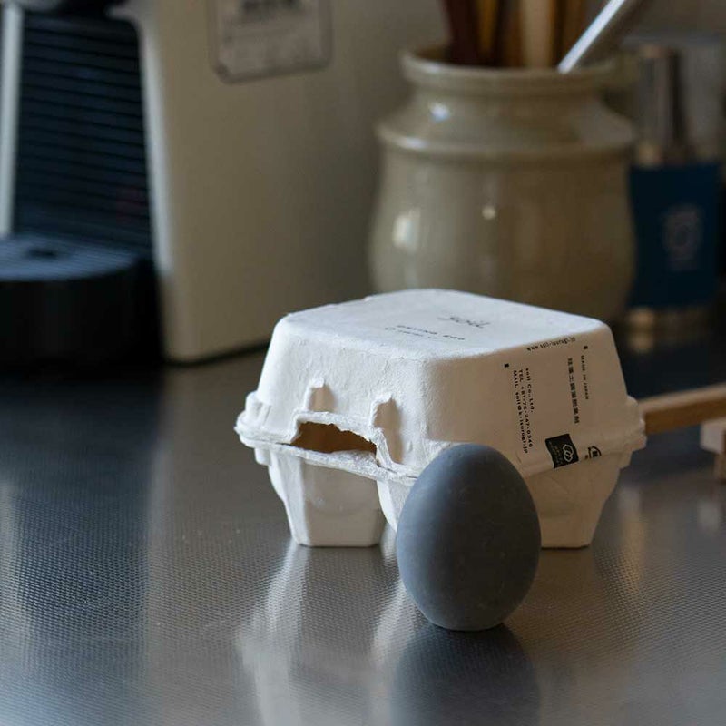 ソイルドライングエッグ4個セットsoilDryingEgg調湿脱臭剤珪藻土