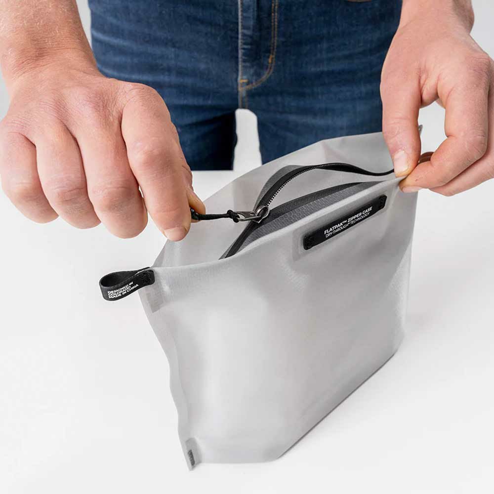 MatadorマタドールフラットパックジッパートイレタリーケースA&F防水ポーチ