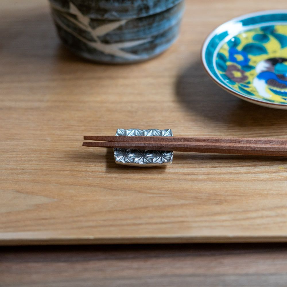 炭谷三郎商店博鳳堂お箸置き吉祥紋様錫七宝亀甲