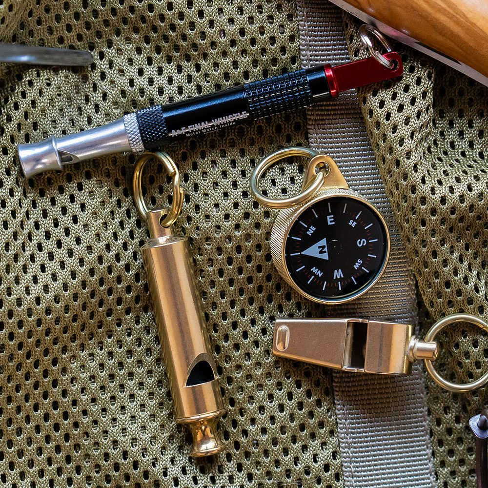 A&Fブラスホイッスルエイアンドエフ真鍮製災害防災登山4548732939985